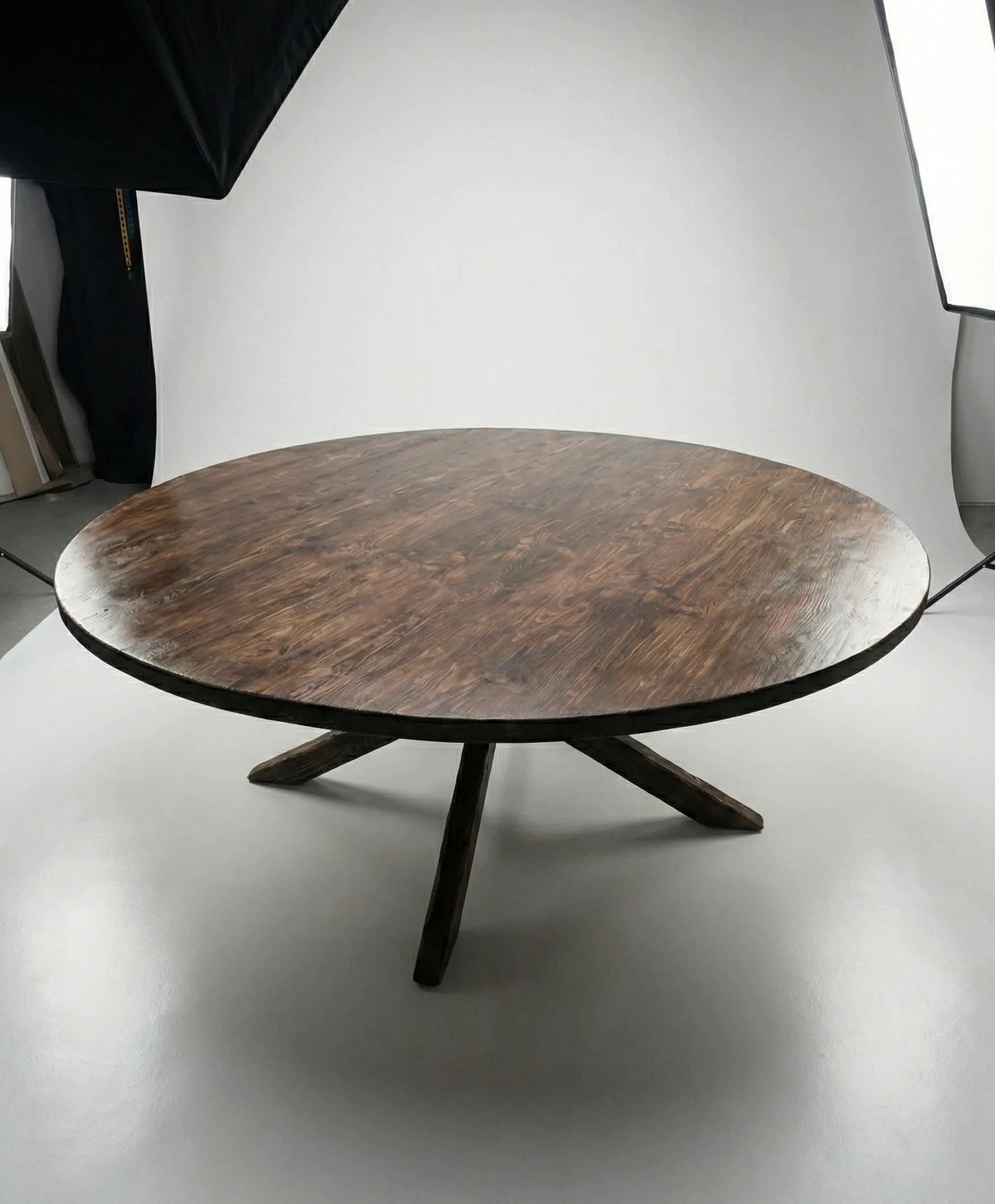 dwumetrowy stół świertkowy z zastawą na 12 osób