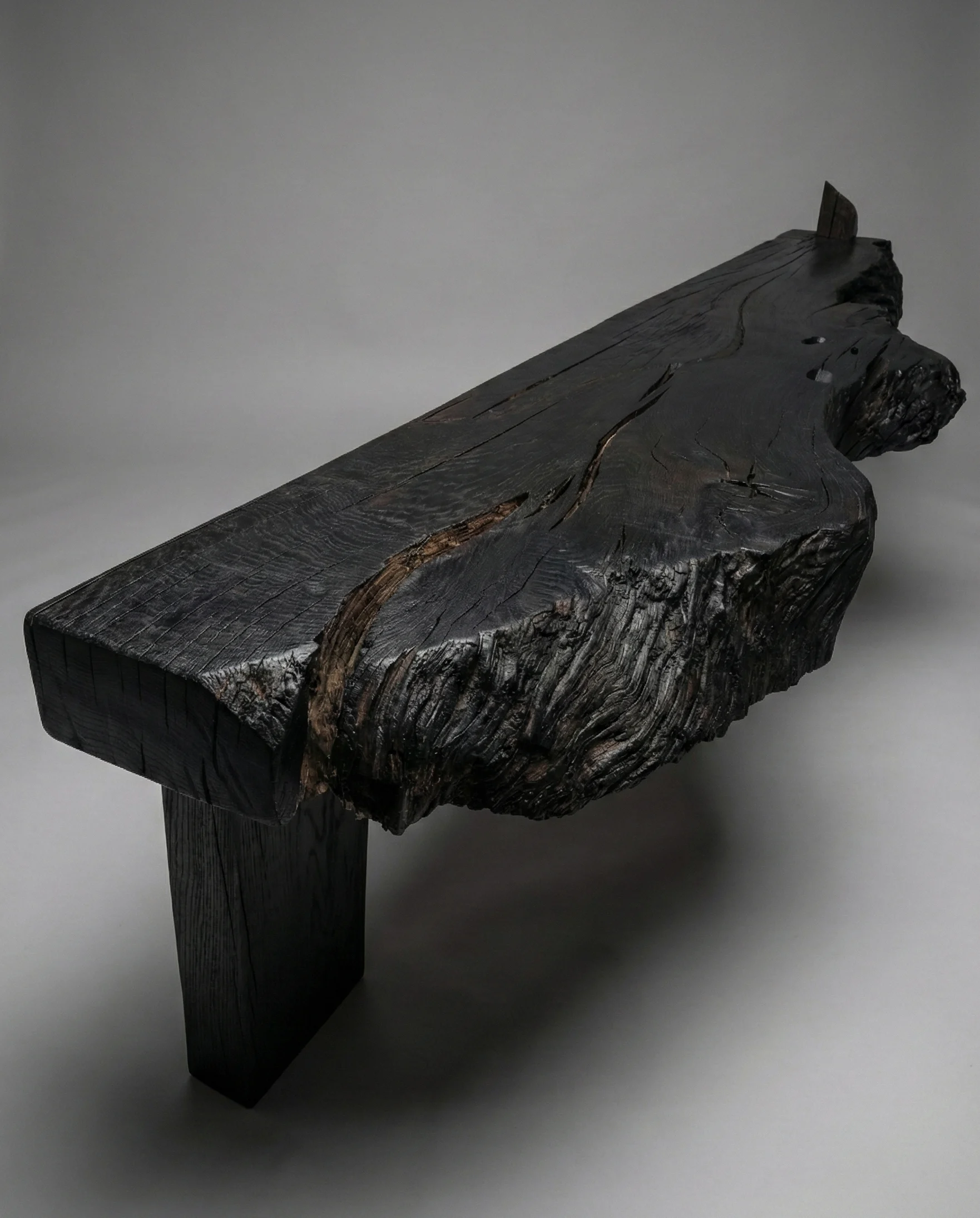 ława na zamówienie wykonana z drewna czarnego dębu z drewnianymi nogami