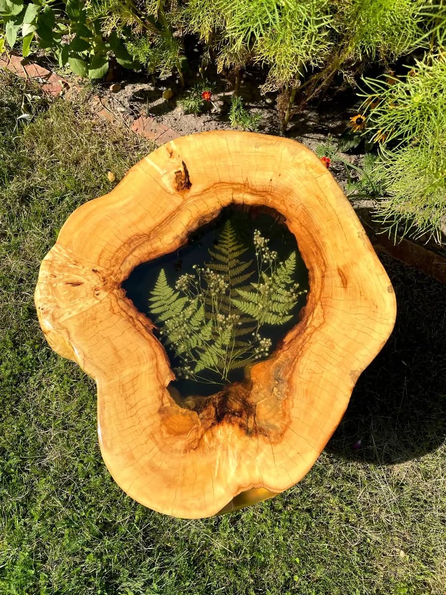 Stolik kawowy "Kasztanowy las"