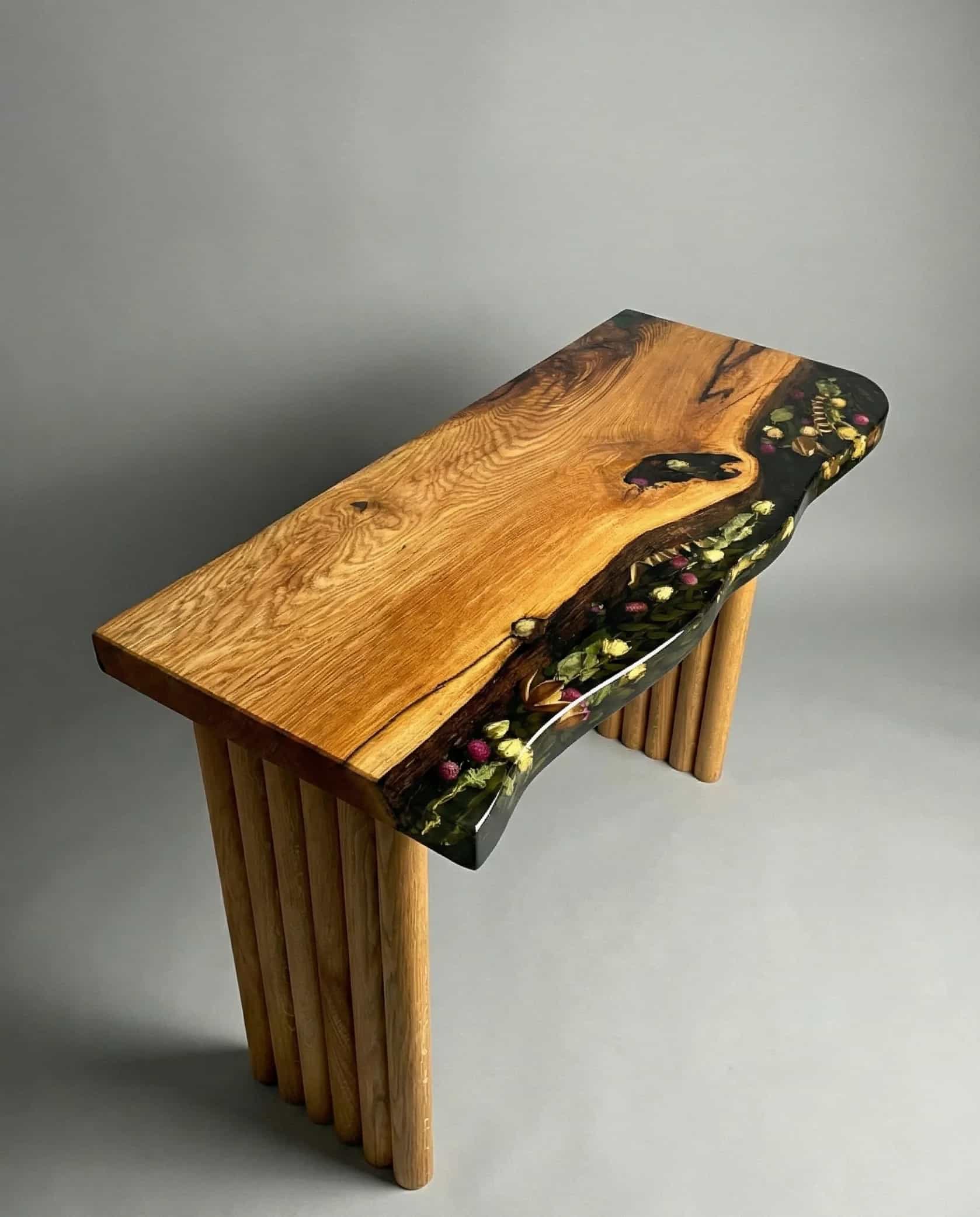 Konsola "Kobiecy zakątek"