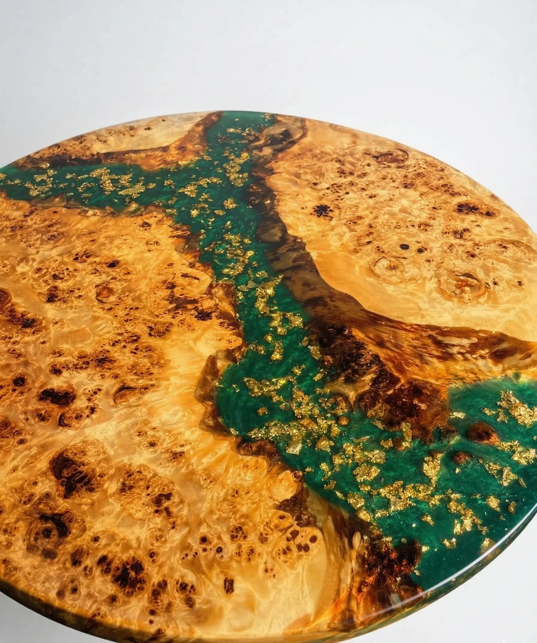 blad z żywicą - stolik kawowy z żywicą z drewna, nogi drewniane, rzemiosło i stolarstwo artystyczne