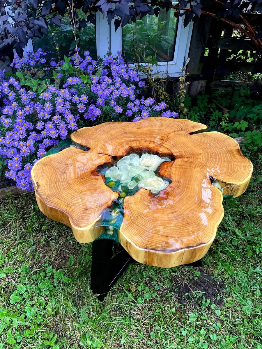 Stolik kawowy "Ślubna akacja"